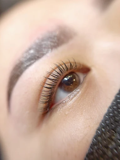 Testimonial Eyelash